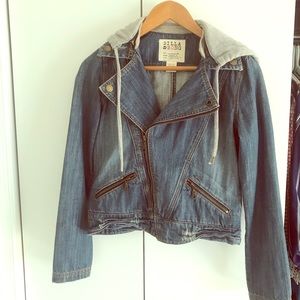 Billabong denim jacket with hood